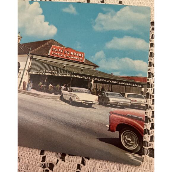 Mid Century Postcard Old Cars & Cafe Du Monde New Orleans - Picture 5 of 7